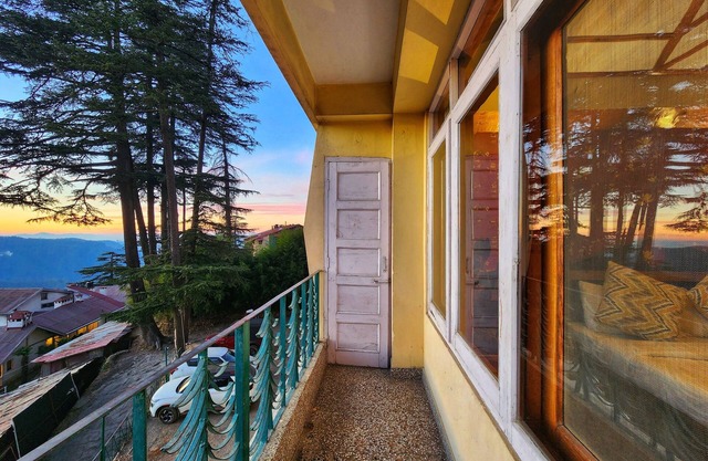 Hotel Pineview Shimla