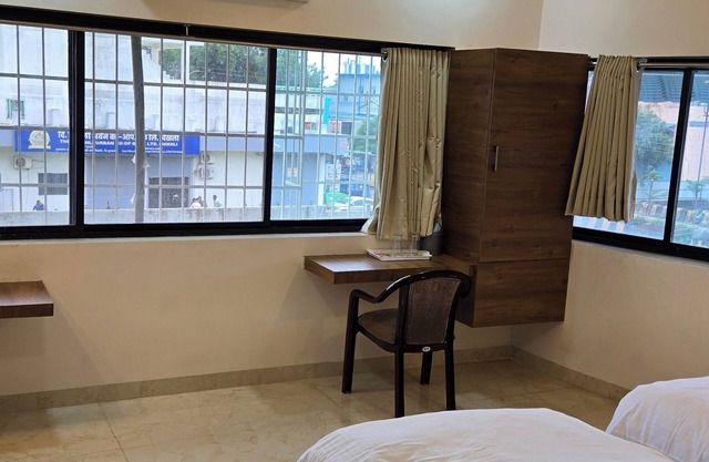 Hotel Priyanka palace lodging