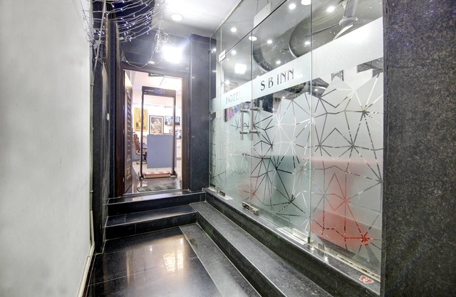 Hotel S B Inn Paharganj