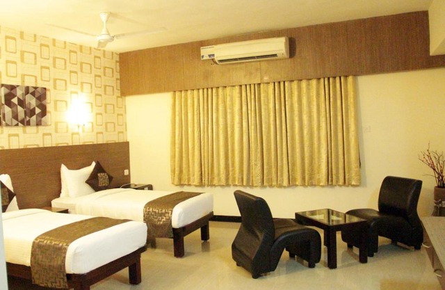 Hotel Shiva Grand