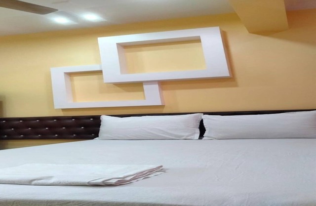 Hotel Shrinivas Residency