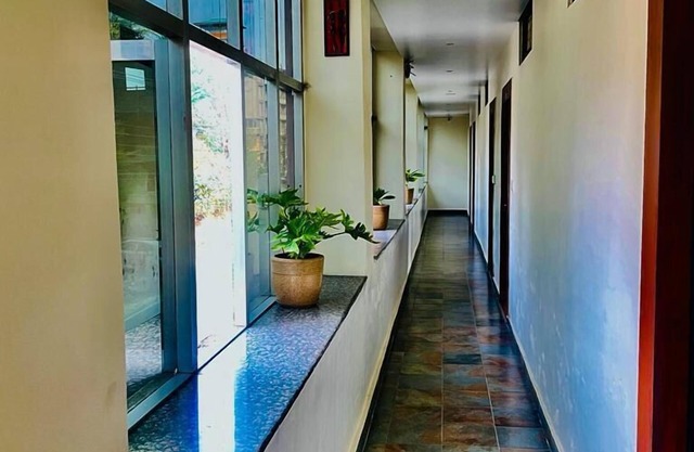 Hotel Suryadev