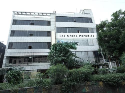 Hotel The Grand Paradise