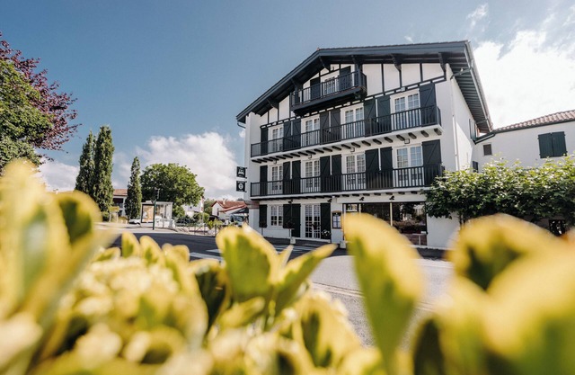 Hotel Trinquet