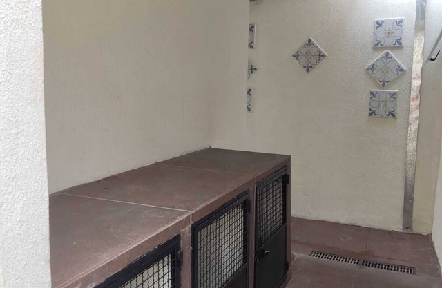 House 3 - Students' Square - comfort 200m from Amaral Carvalho Hospital