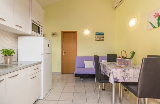 Hous bungalow Lavendel with pool in Porec