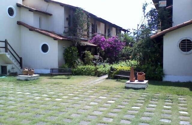 House 1 block from the beach in Peró