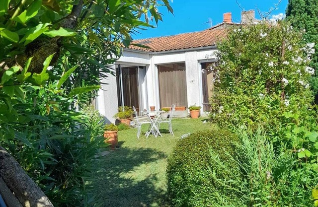 House 10 minutes from Ile d'Oléron