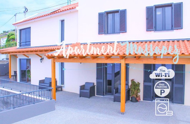 House of Massapez | Calheta