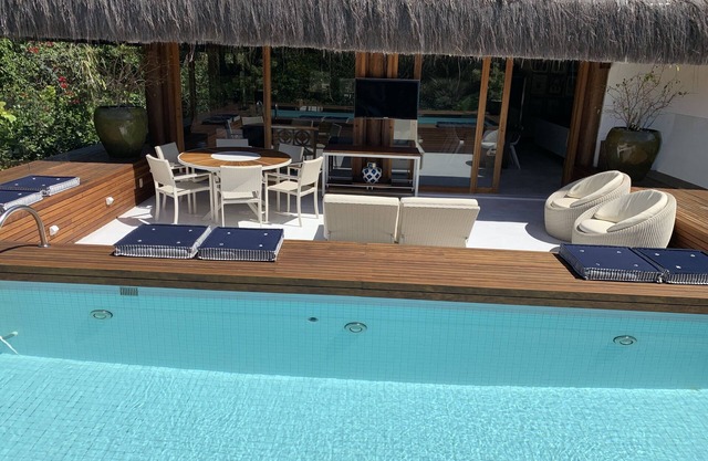 House with 3 suites, beds for up to 8 people finely decorated and fully equipped.