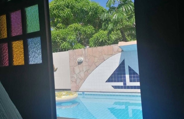 House with pool and air conditioning, barbecue, 24-hour security - 5 minutes from the beach!