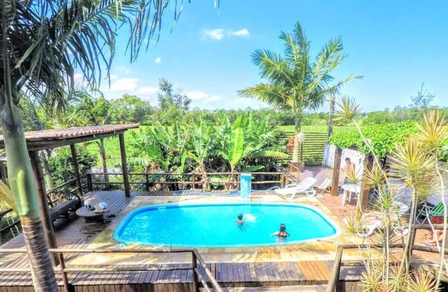 House with pool in peaceful and wooded location. SC coastline near the mountains