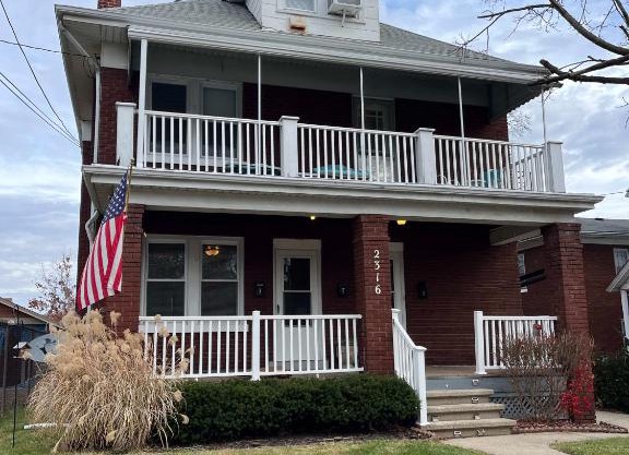 Hudson #1 Private Two Bed near Xavier & Downtown