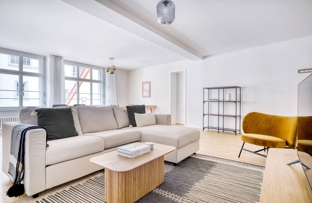 Ideal Altstadt 3 Room w/Storage & W/D, nr Old Town, by Blueground