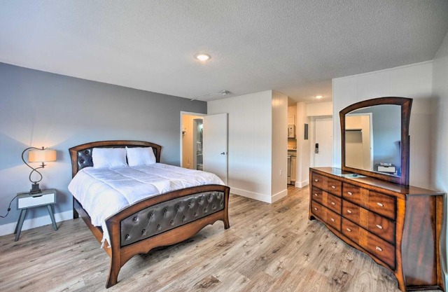 Ideally Located Studio with Off-Street Parking!