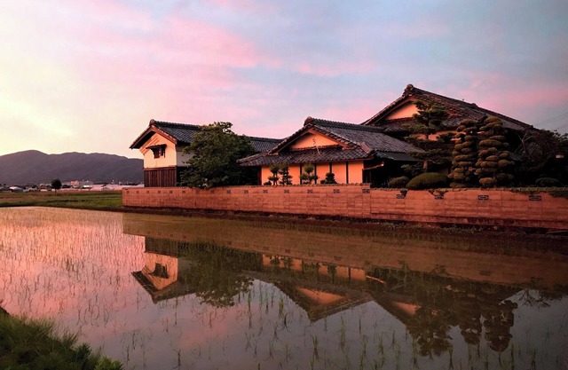 Idyllic views and multiple spacious rooms The entire building can be rented for 1 to 8 people / Kameoka Kyōto