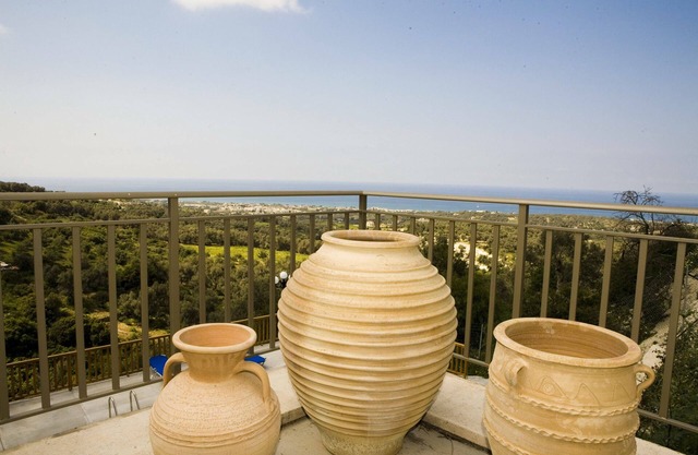 IGreat Escape villas suitability for family's - very clean friendly to all