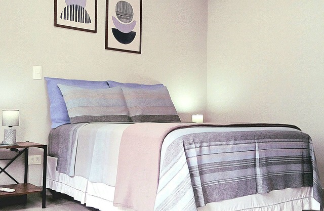 Ilhinha suite in a private condominium, 5 minutes from the beach in the heart of Ilhabela!