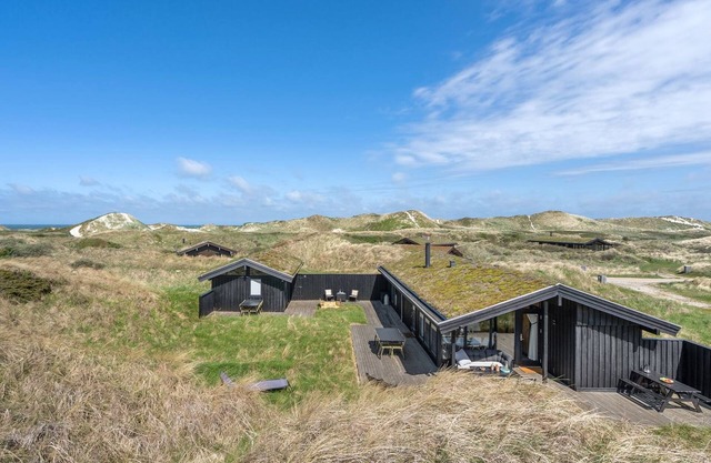 "Ilmari" - 190m from the sea by Interhome