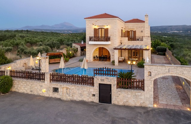 Impressive four bedroom stone house with swimming pool