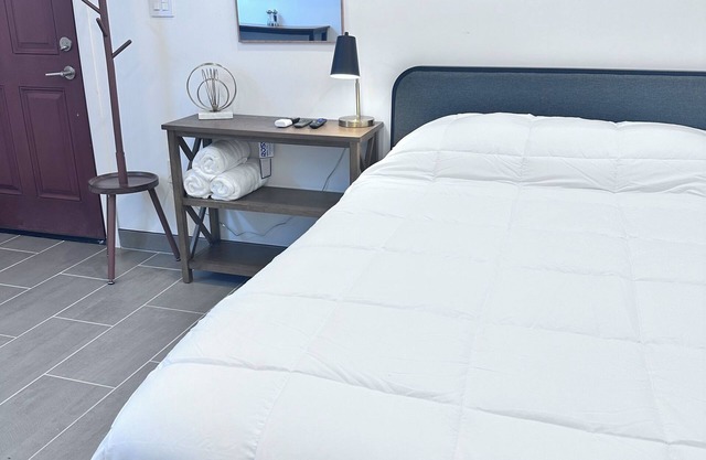 In the heart of ABQ Uptown 3 minutes from Coronado Mall & Winrock Town Center