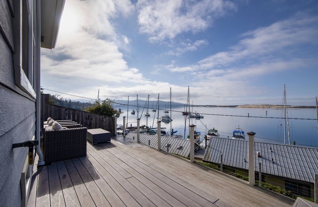 Incredible Bayfront High End Custom Home! Views!