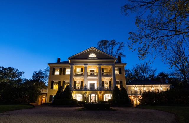 Inn at Willow Grove