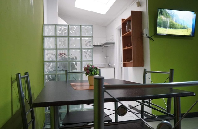 INTERIOR APARTMENT LA REINA, 2 MIN FROM THE SUBWAY