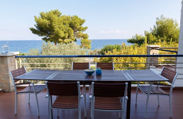 IntoTheBlue Villa - A beautiful holiday home by the sea