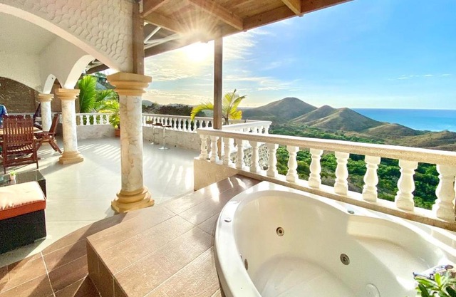 Inviting 2-Bed Apartment in Cofresi