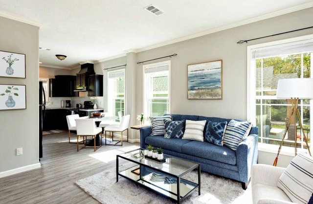 Inviting Duplex Getaway near Madison