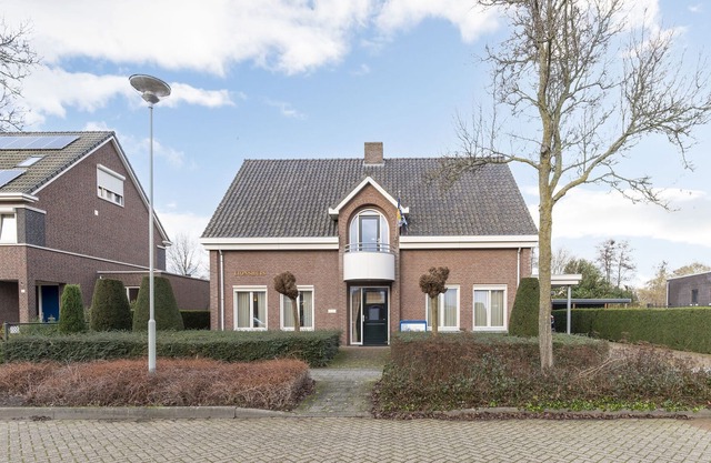 Inviting villa in Panningen in a wonderful environment