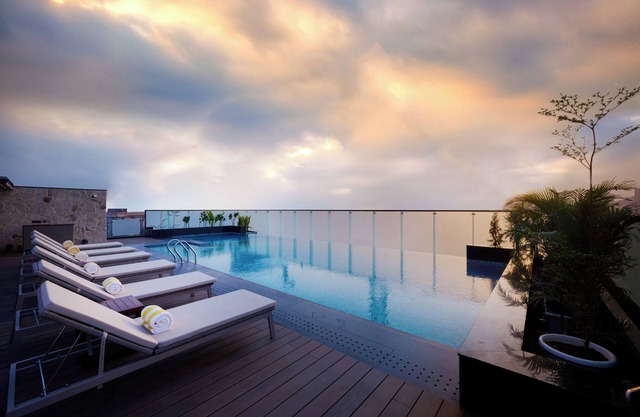 Iris Sarovar Portico Sector 85 Gurugram