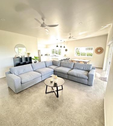 Island Breeze Villa