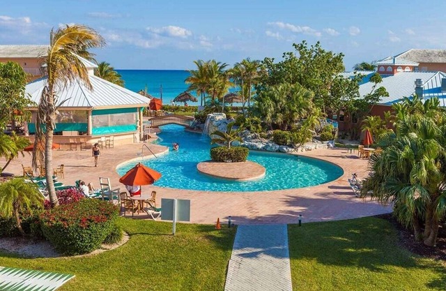 Island Seas Resort 2 bedroom. Reserve with licensed broker. Book now!