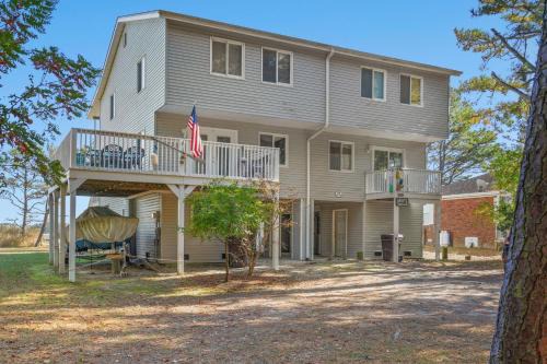 Island Sunrise - Pet friendly, waterfront duplex!