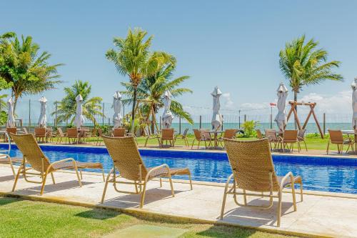 IT116 Beautiful 3/4 Apt in Beachfront Condominium