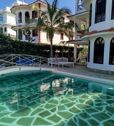 J and R Villa, Watamu