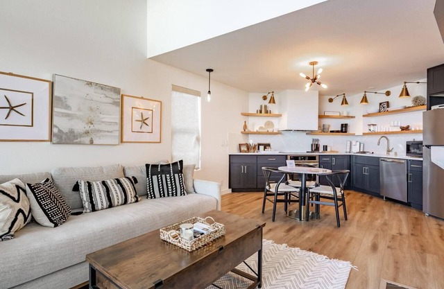 Jacobs Landing 116 View 2 Bedroom Condo