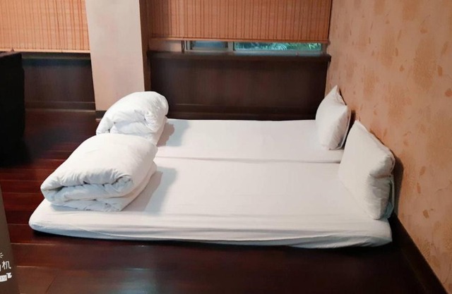 Japonesque Garden Suite