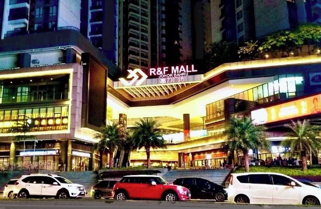 JB City CIQ-R&F Shopping Mall Apartment