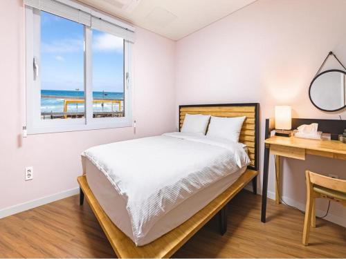 Jeju eseutteuleya pension