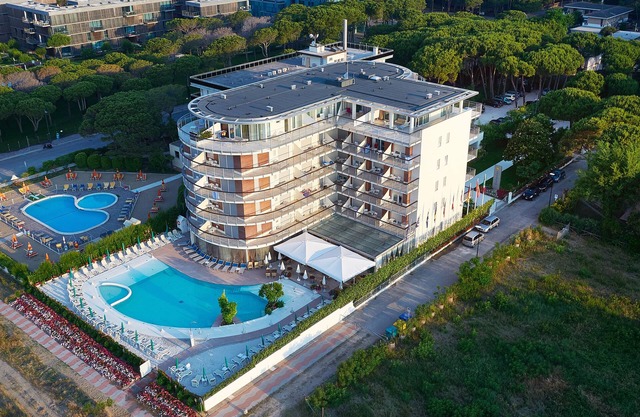 Jesolopalace Hotel & Aparthotel