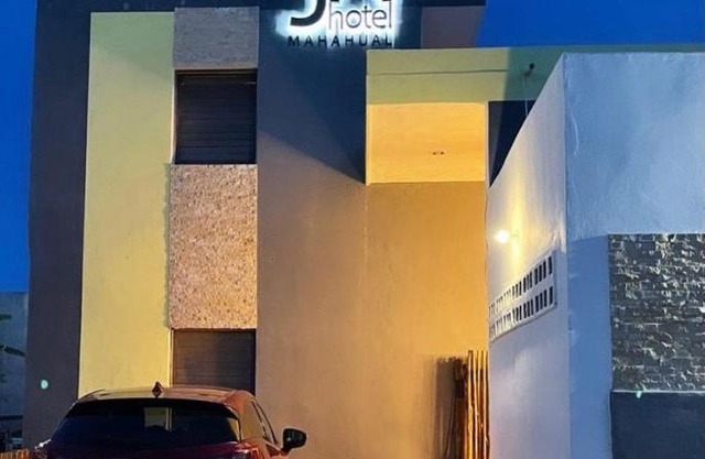 JH HOTEL