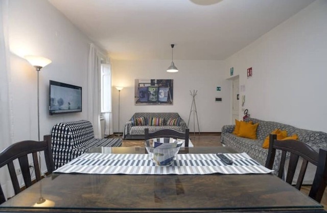 JHHIT - San Pietro Charming Suite