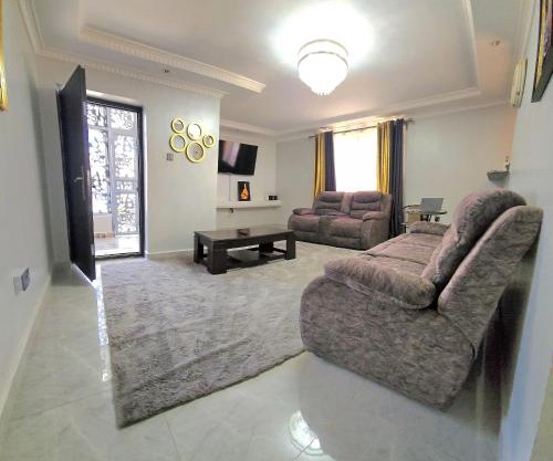 JKIA and SGR Layover Guesthouse