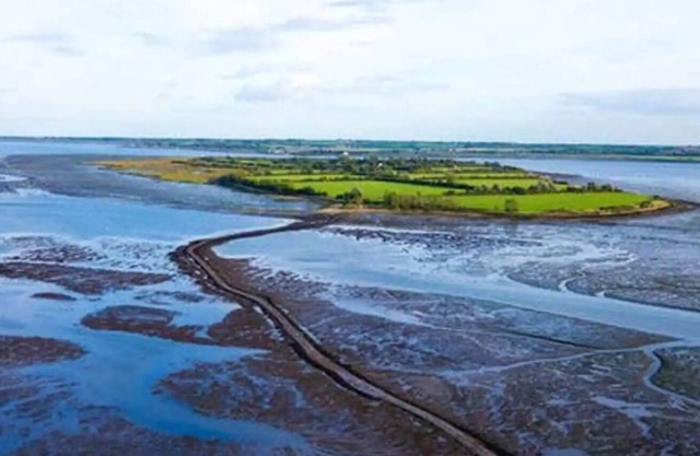 JOIVY Osea Island: Blissful Cottage