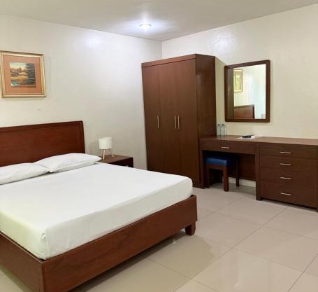 Joyce Apartelle San Juan