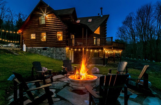 Just 6 minutes from Windham Mountain