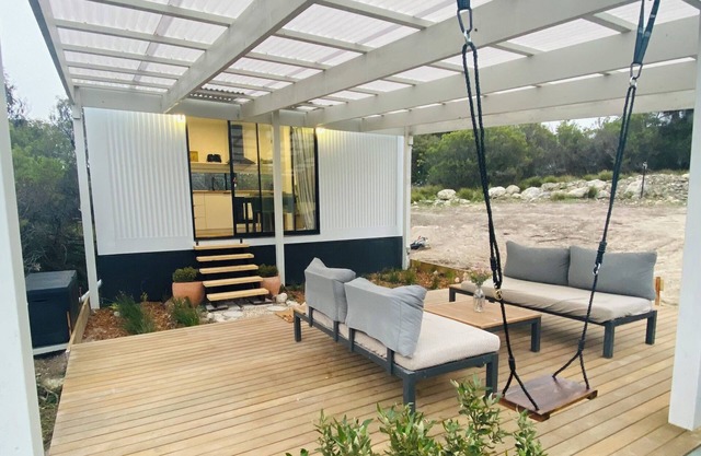 Kangaroo Island Seaside Nature Retreat in Island Beach - Melaleuca